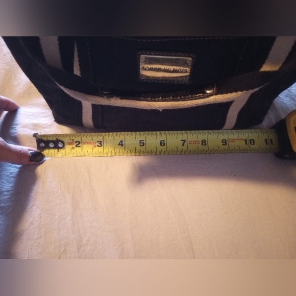 Purse - Picture 7 of 9